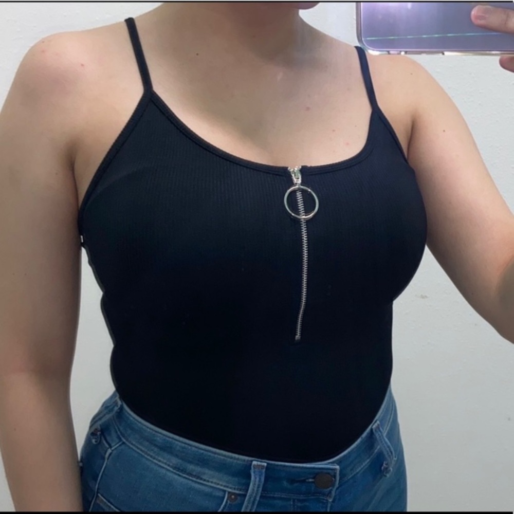 Seamless Ribbed Bodysuit - Picture 5 of 7